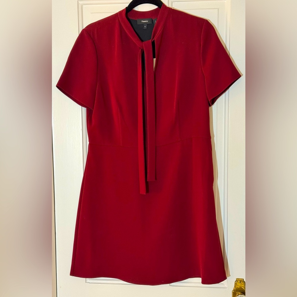 Theory crepe dress size 10